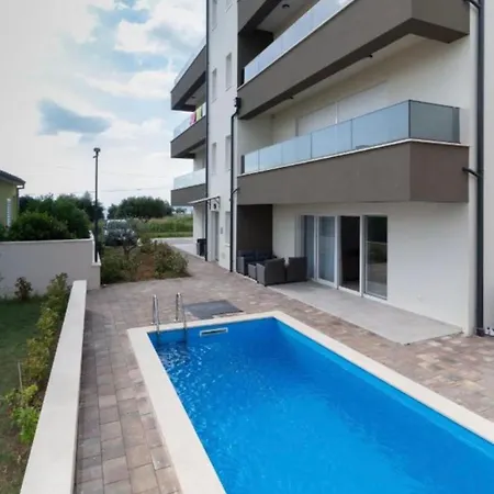 Apartamento Karla - Zadar,