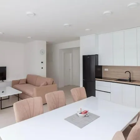 Apartamento Karla - Zadar, *